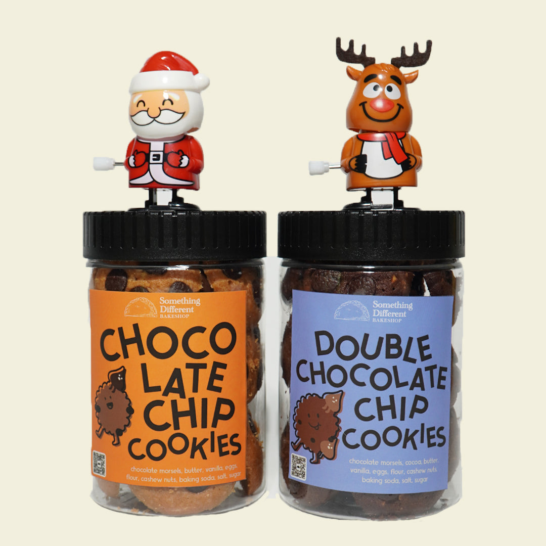 CHRISTMAS JAR WITH ORNAMENT