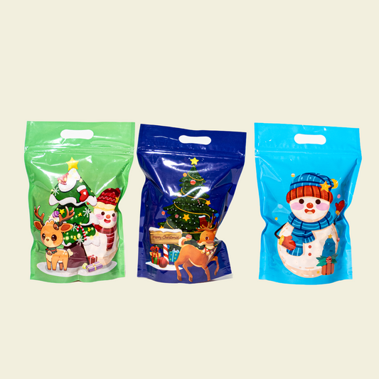 BANANA CHIPS IN CHRISTMAS POUCH